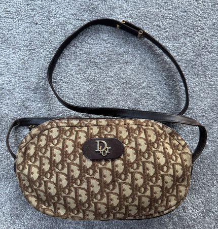 Dior vintage crossbody/shoulder bag