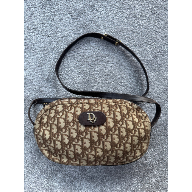 Dior vintage crossbody/shoulder bag