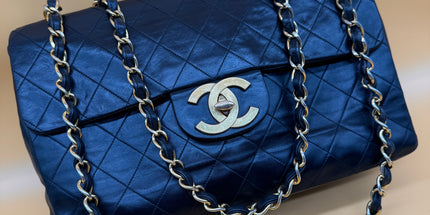 Chanel Jumbo classic bag
