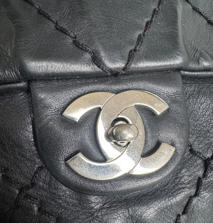 Chanel XL shoulder bag