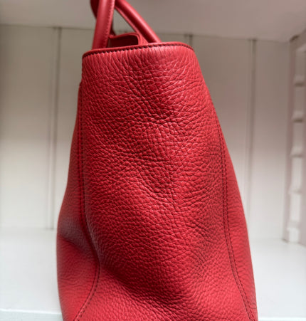 Chanel executive tote bag