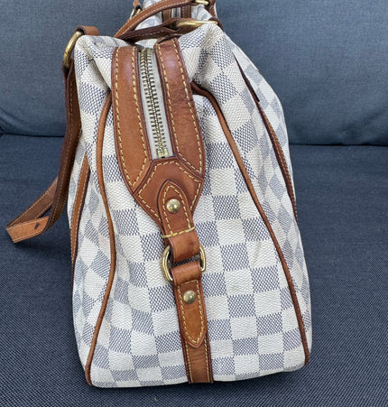 Louis Vuitton shoulder bag