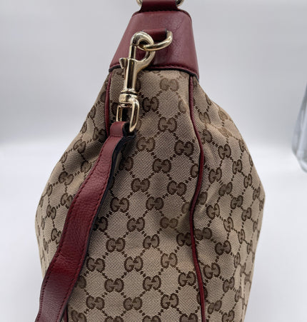 Gucci horsebit large cloth shoulder bag