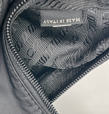 PRADA  re edition shoulder bag