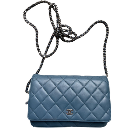 Chanel wallet on chain