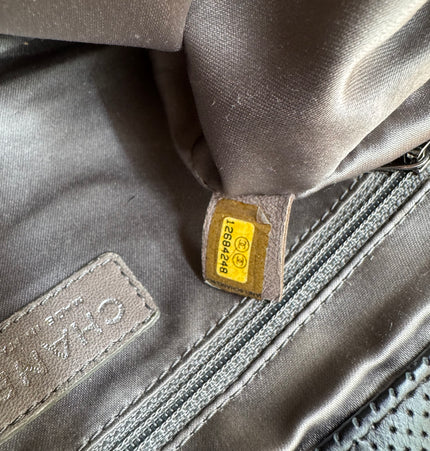 Sac bandoulière Chanel à rabat perforé