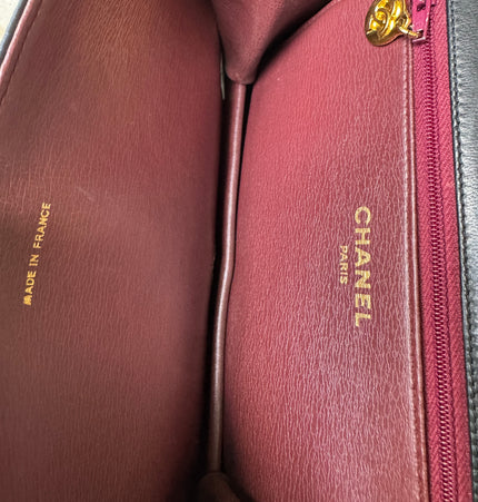 Chanel timeless flap shoulder bag