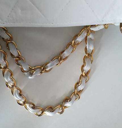 Chanel vintage shopping tote