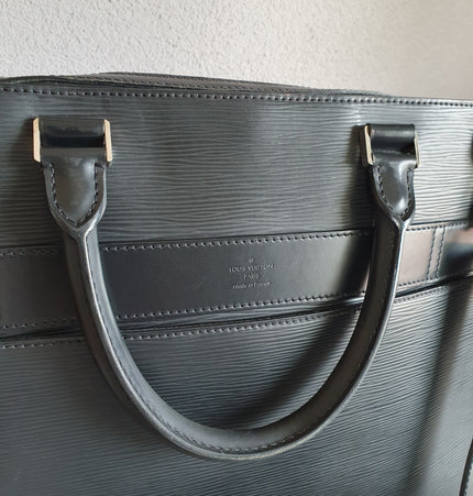 Louis Vuitton porte documen epi leather laptop bag
