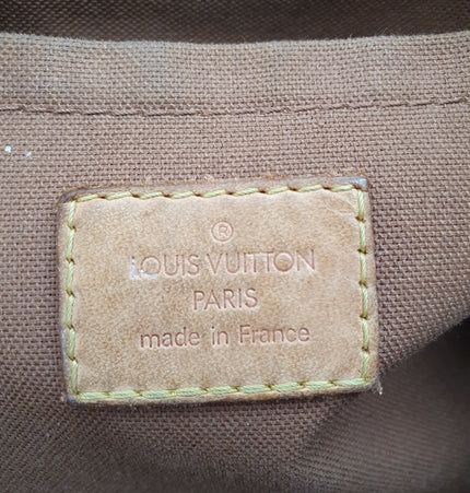 Louis Vuitton Thames shoulder bag