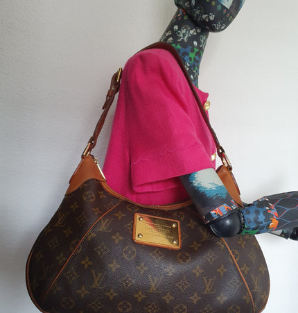 Louis Vuitton Thames shoulder bag