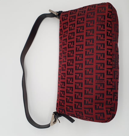 FENDI  baguette shoulder bag