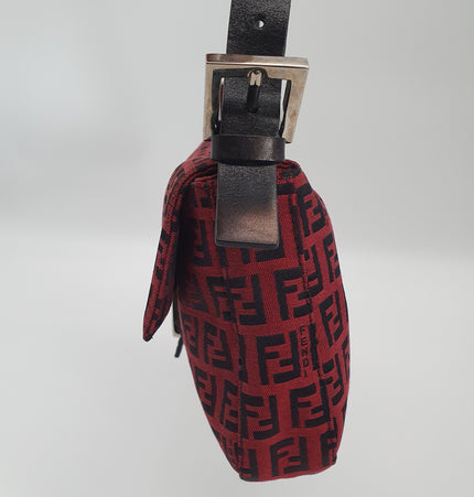 FENDI  baguette shoulder bag