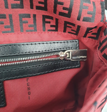 FENDI  baguette shoulder bag