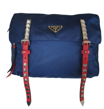 PRADA Re-Edition Nieten-Umhängetasche