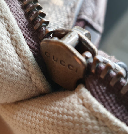 Gucci neo gg monogram animalier clutch bag