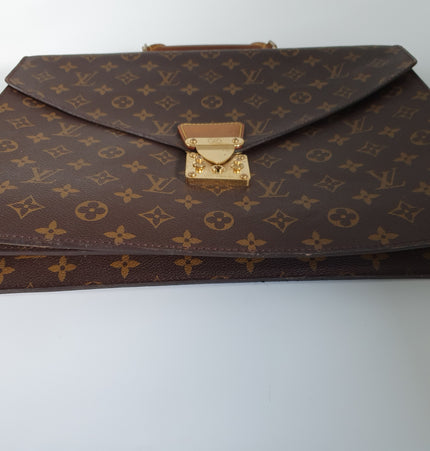 Louis Vuitton porte document voyage laptop bag