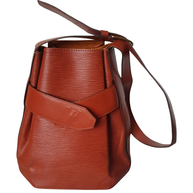 Louis vuitton twist lock vintage epi bag