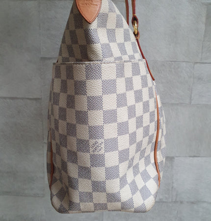 Louis vuitton totally shoulder bag