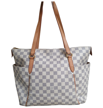 Louis vuitton totally shoulder bag