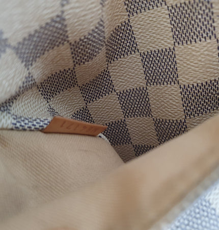 Louis vuitton totally shoulder bag