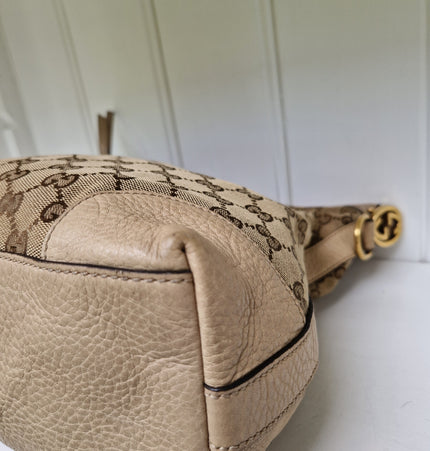 Gucci shoulderbag