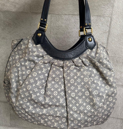 Louis vuitton cloth shoulder bag