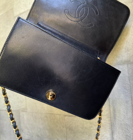 Chanel timeless flap shoulder bag