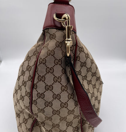 Gucci horsebit large cloth shoulder bag
