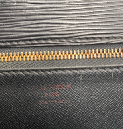 Louis Vuitton monceau crossbody vintage bag