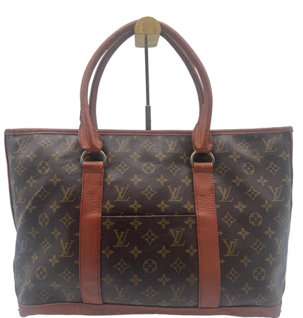 Louis Vuitton shoulder bag