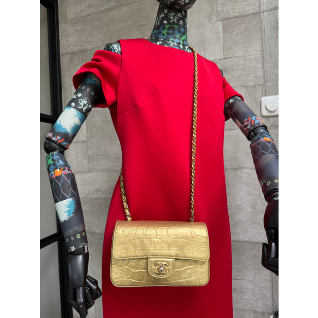 Sac bandoulière classique et intemporel Chanel