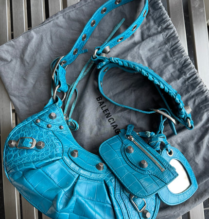 Balenciaga le cagole crossbody bag