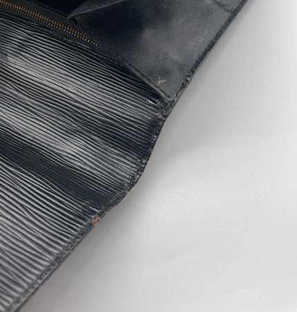 Louis Vuitton monceau crossbody vintage bag