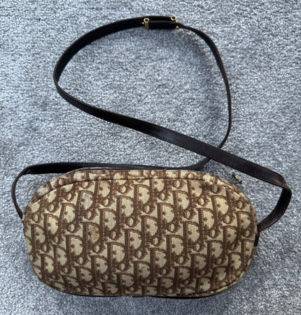Dior vintage crossbody/shoulder bag
