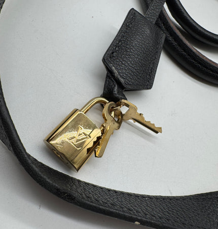 Louis Vuitton emperiente handbag