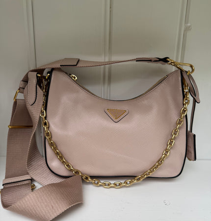 Prada 2000 re edition bag