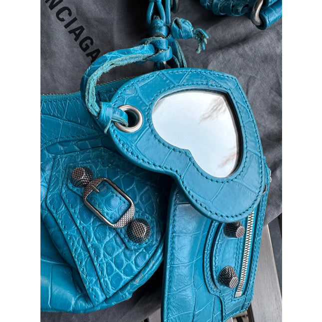 Balenciaga le cagole crossbody bag