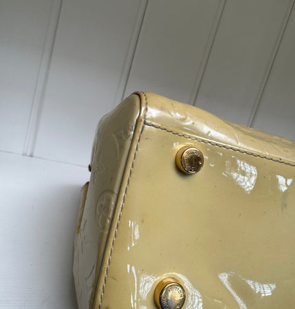 LOUIS VUITTON  brea patent leather handbag