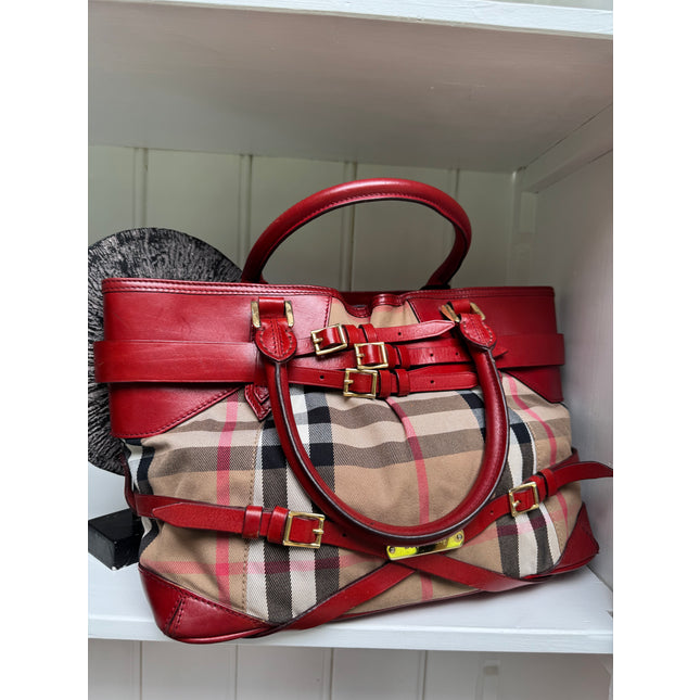 Burberry shoulder bag
