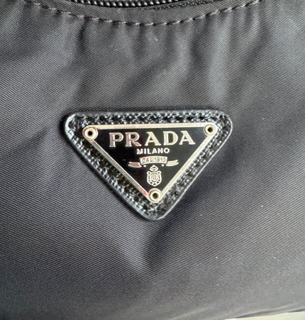 Prada re edition shoulder bag