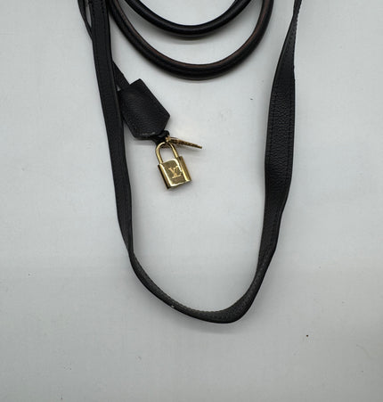 Louis Vuitton emperiente handbag