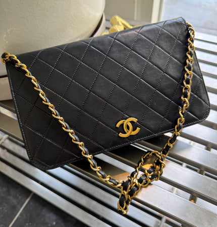 Chanel timeless flap shoulder bag