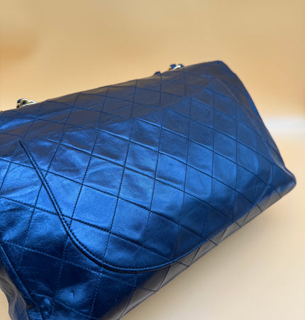 Chanel Jumbo classic bag