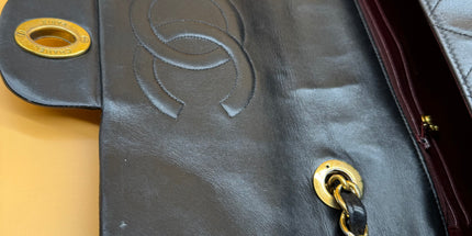 Chanel Jumbo classic bag
