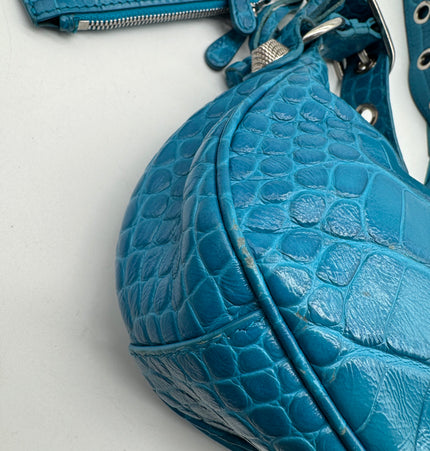 Balenciaga le cagole crossbody bag