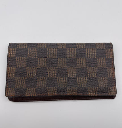 Louis Vuitton damier ebene wallet