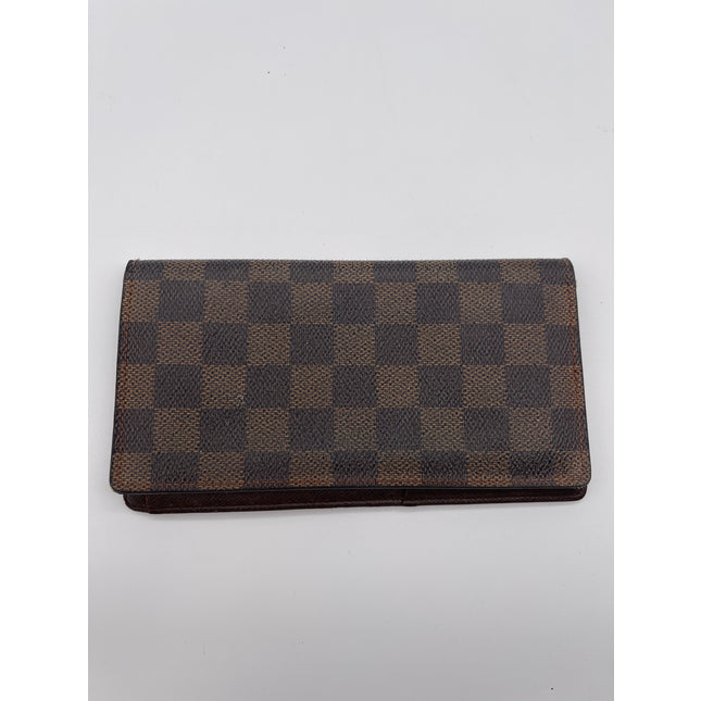 Louis Vuitton damier ebene wallet