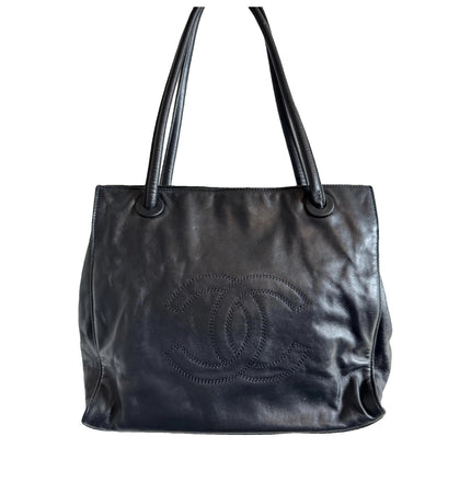 Chanel vintage leather shoulder bag