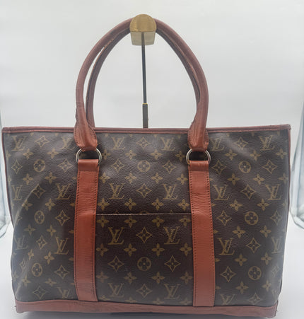 Louis Vuitton shoulder bag